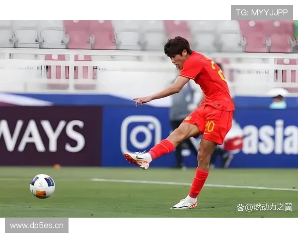 向余望:争取更多进球 挑战更高舞台 向余望:争取更多进球 挑战更高舞台