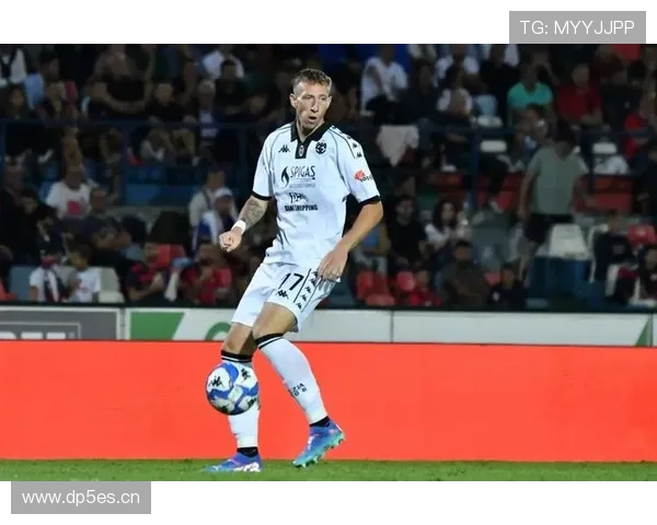 国米持续关注朗斯门将里塞 国米持续关注朗斯门将里塞